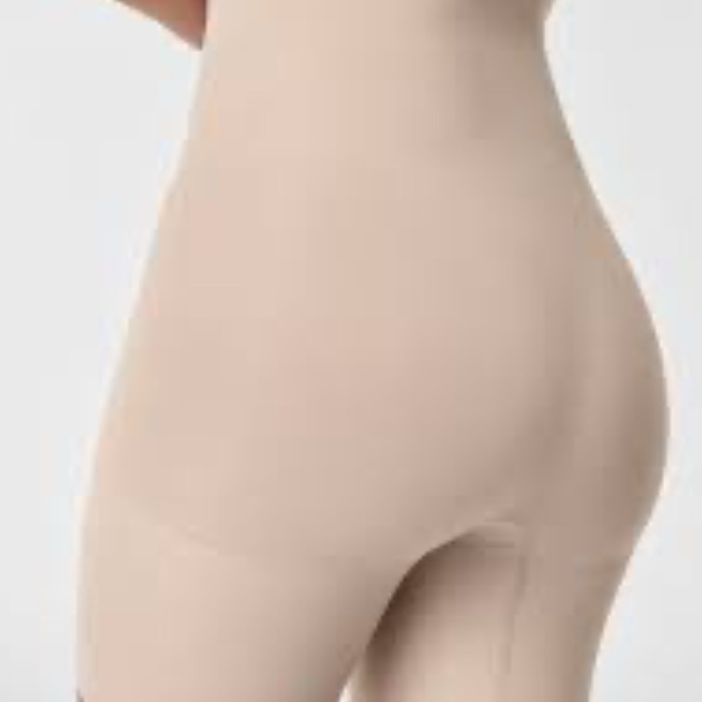 Spanx sculpt High-Waisted Seamless  power mid thighs shorts Shapewear size 1X
